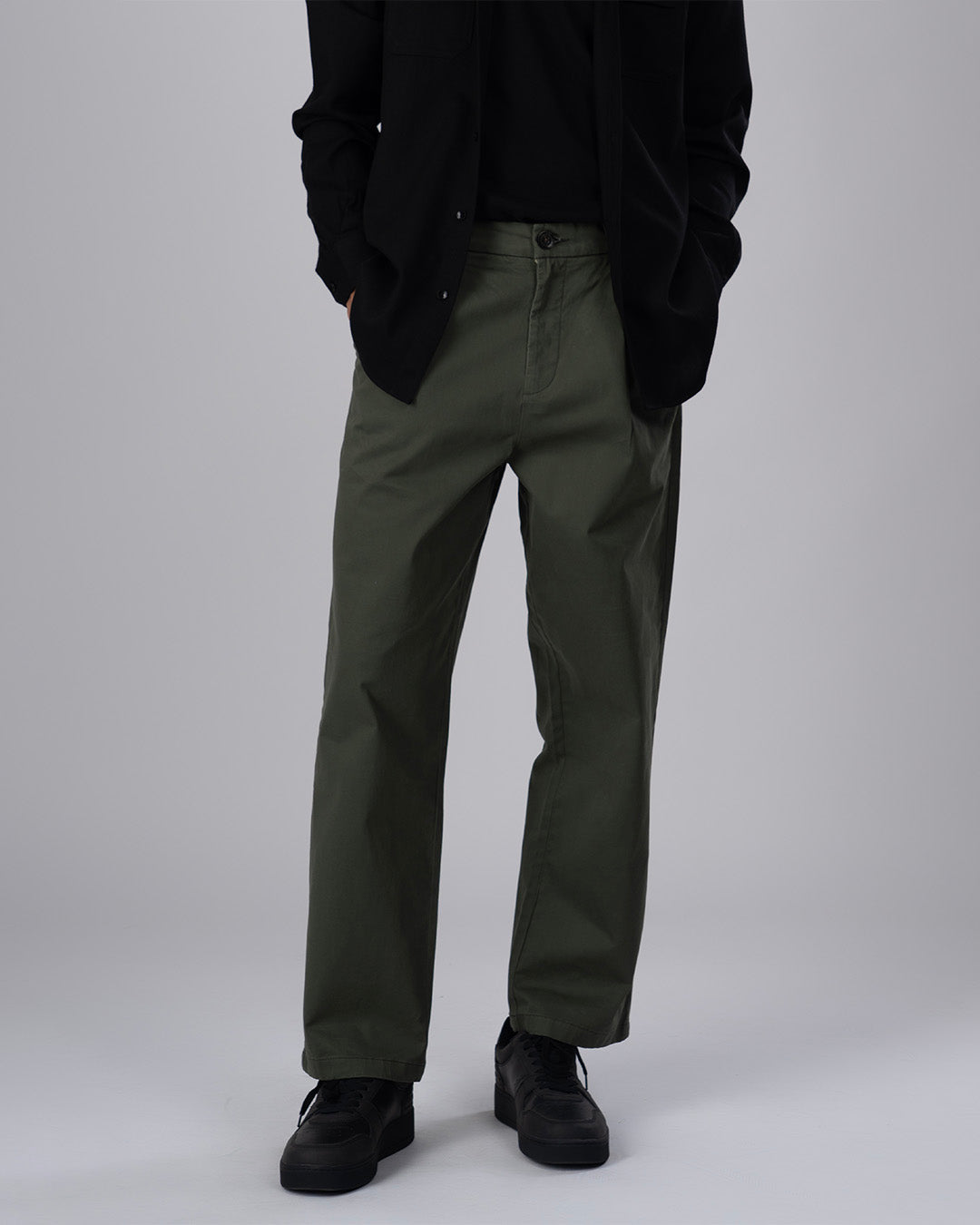 Premium Signature Relaxed Chinos In Olive