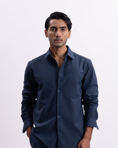Easy Iron All Season Tailored Shirt In Navy