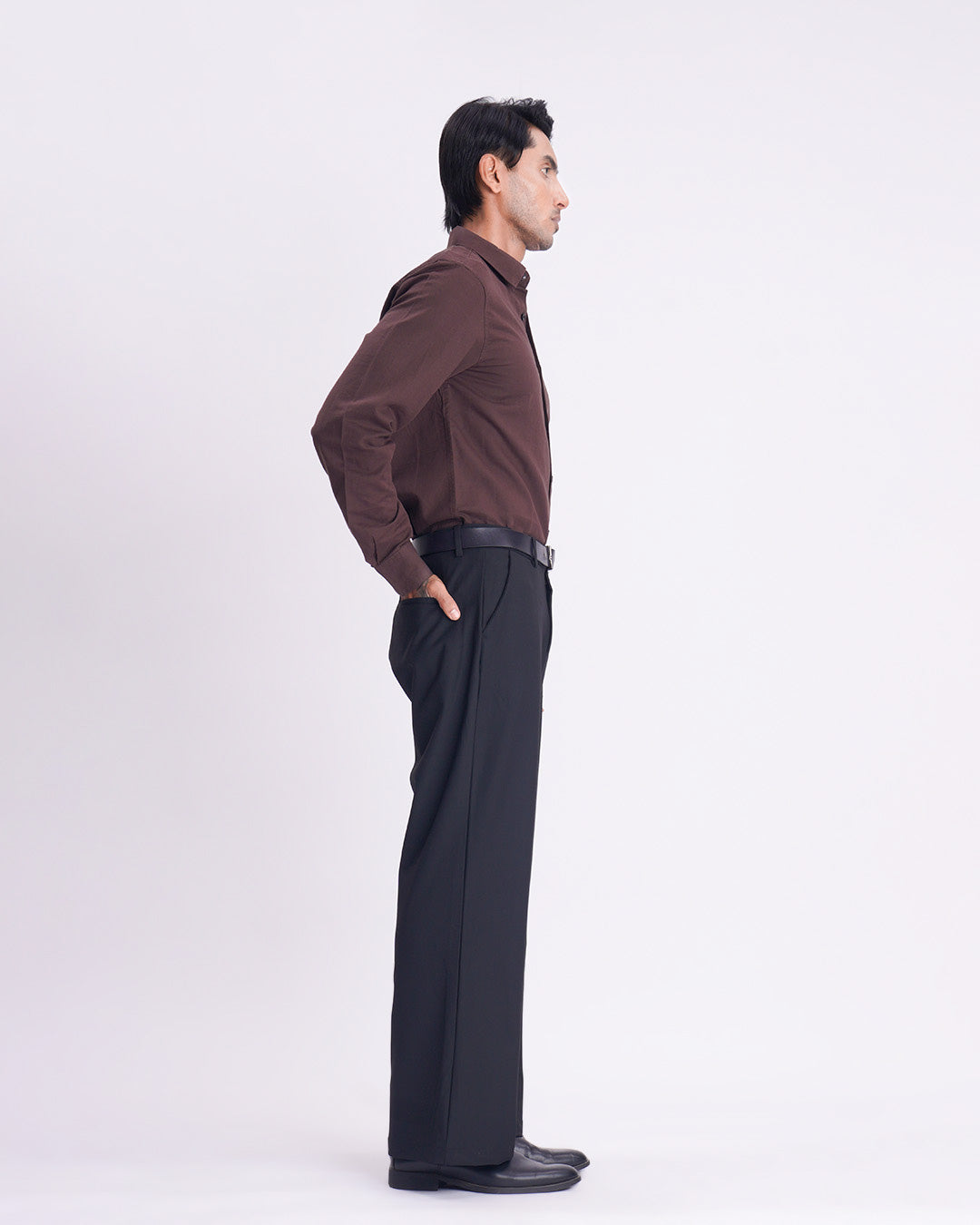 Easy Iron Bell Bottom Relaxed Trousers In Black