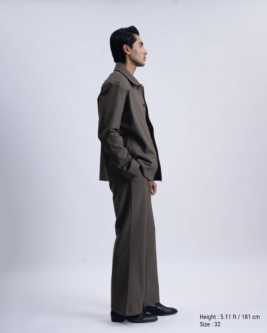 Easy Iron Bell Bottom Relaxed Trousers In Fur Brown