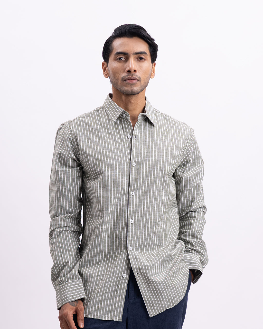 Airweave Striped Tailored Shirt In Pistachio