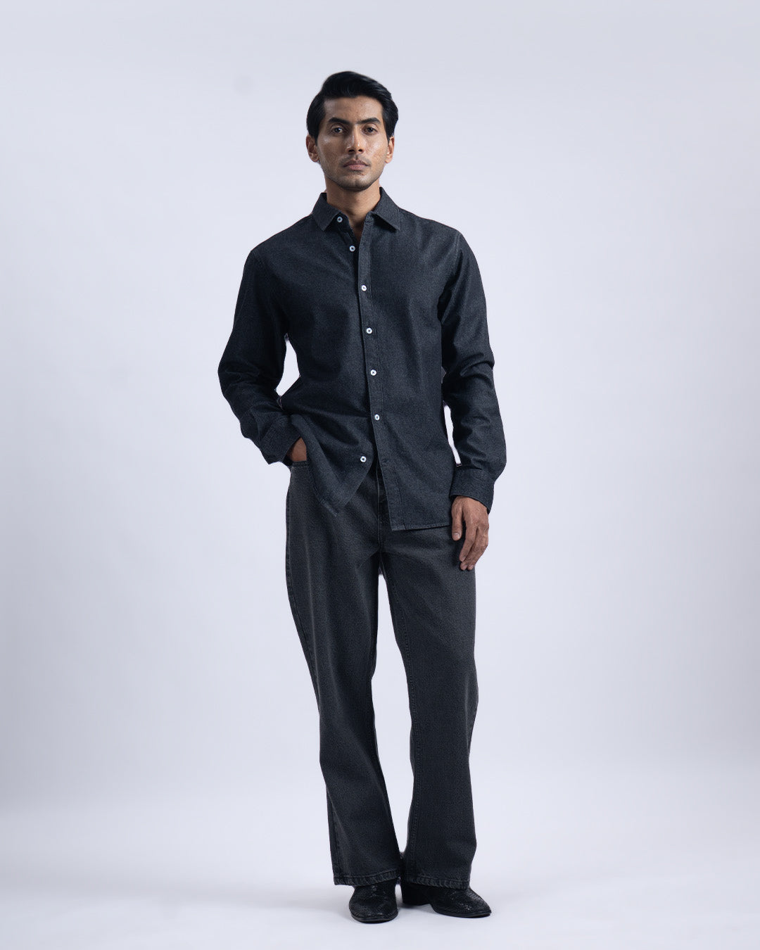 Classic Relaxed Bootcut Denim In Dark Grey