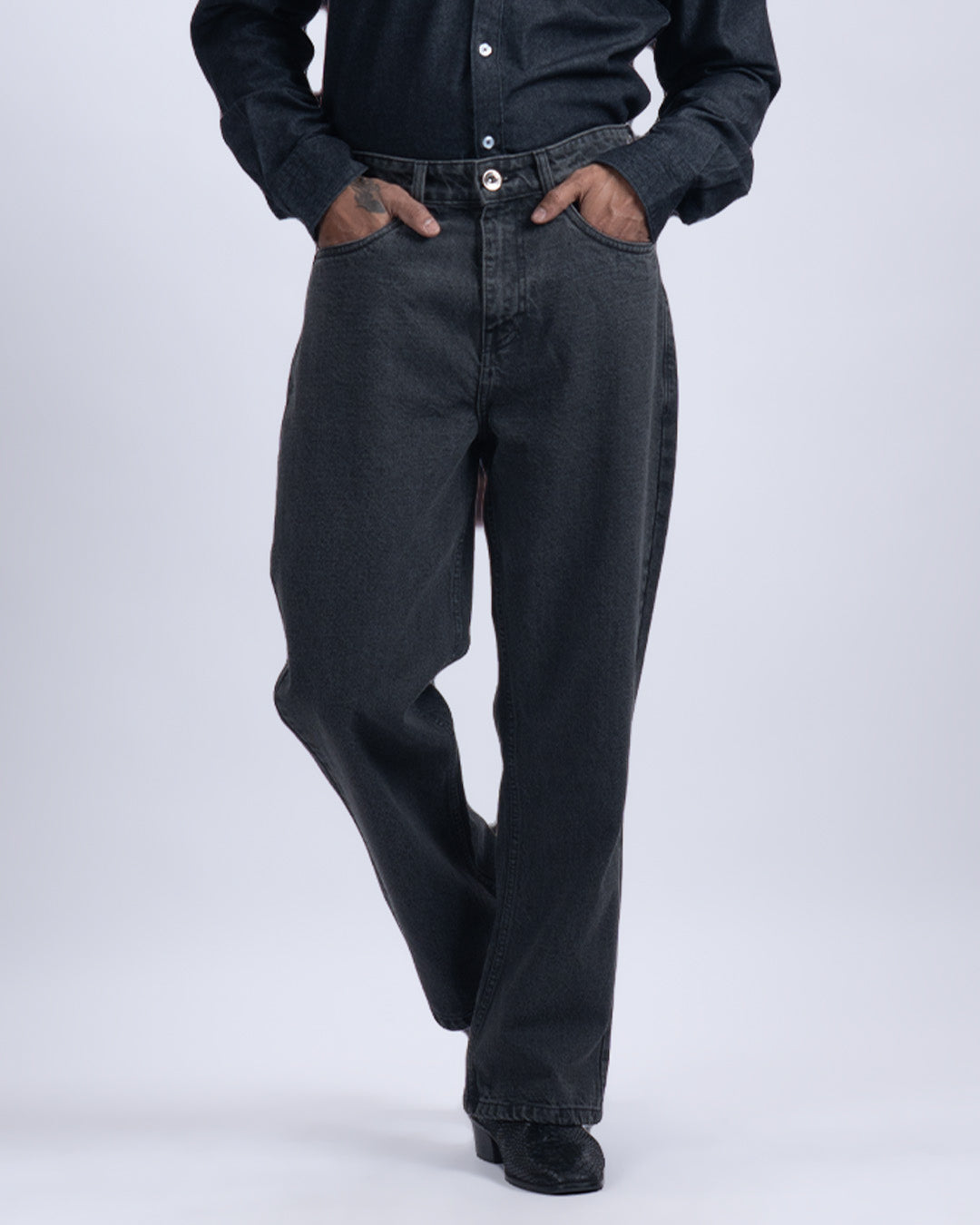 Classic Relaxed Bootcut Denim In Dark Grey