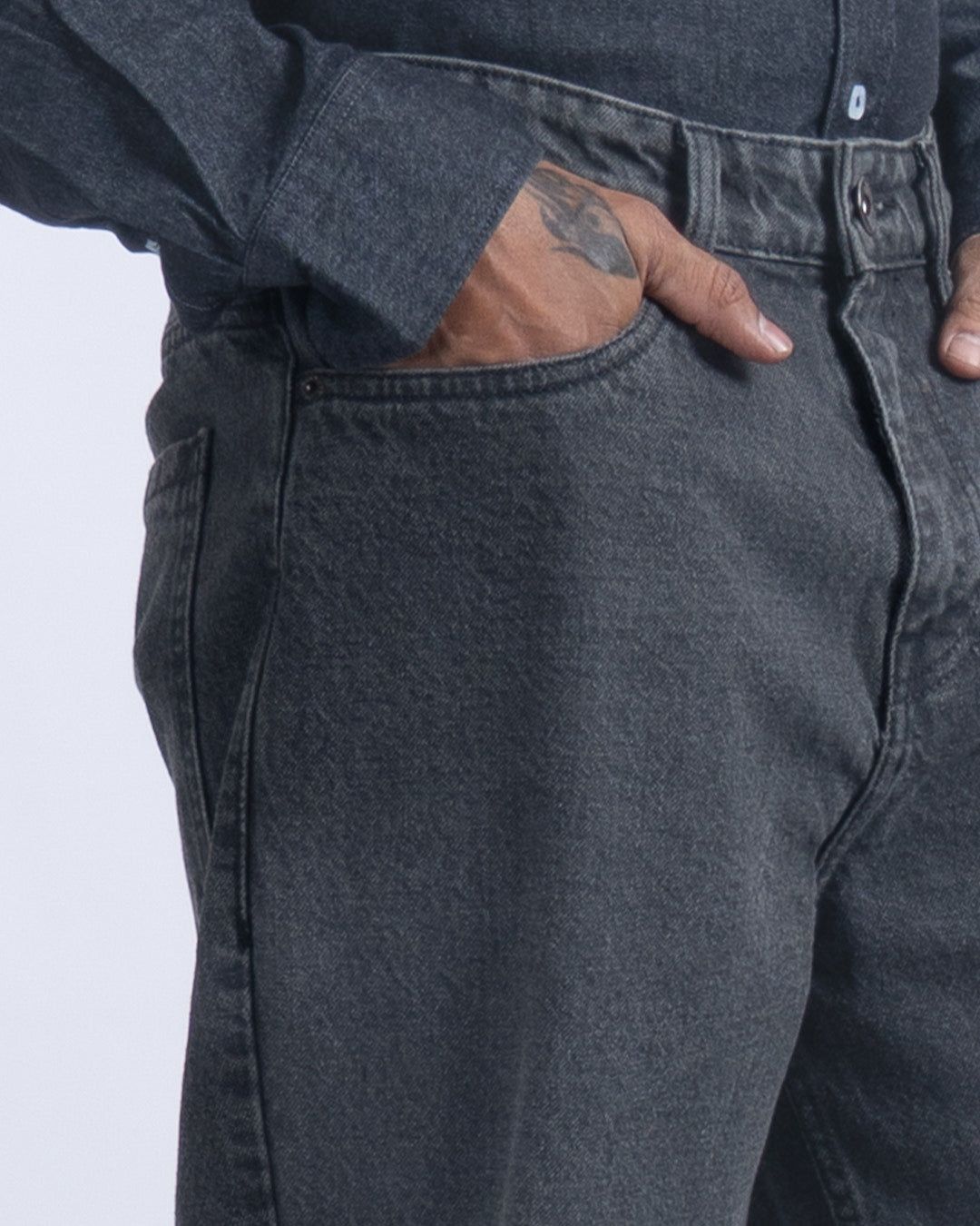 Classic Relaxed Bootcut Denim In Dark Grey