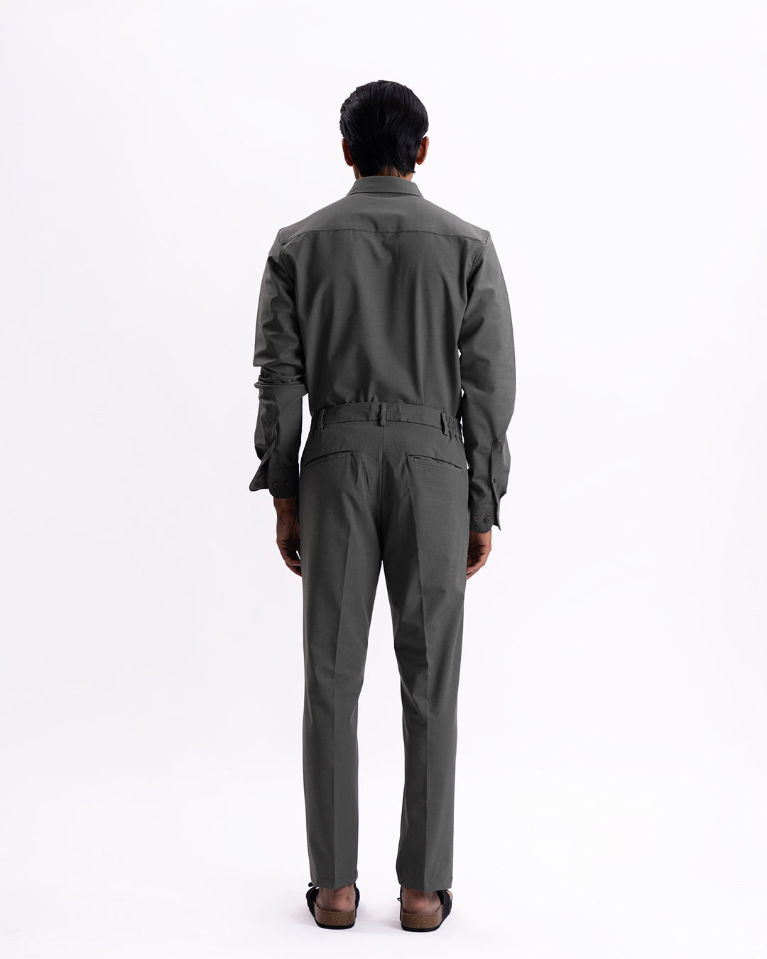 Easy Iron Holiday Tailored Trousers In Olive