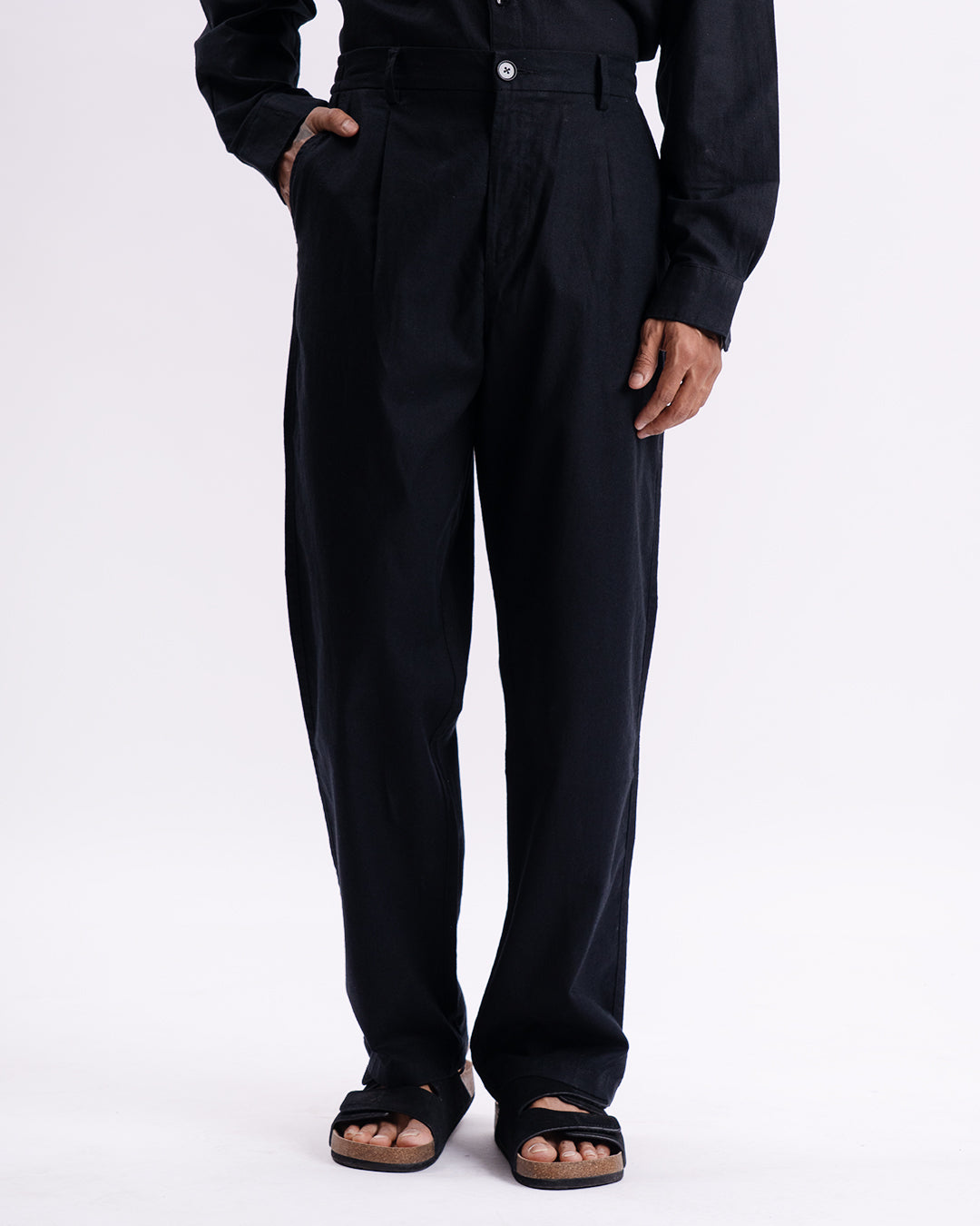 Linen Holiday Relaxed Flexi Pants In Black