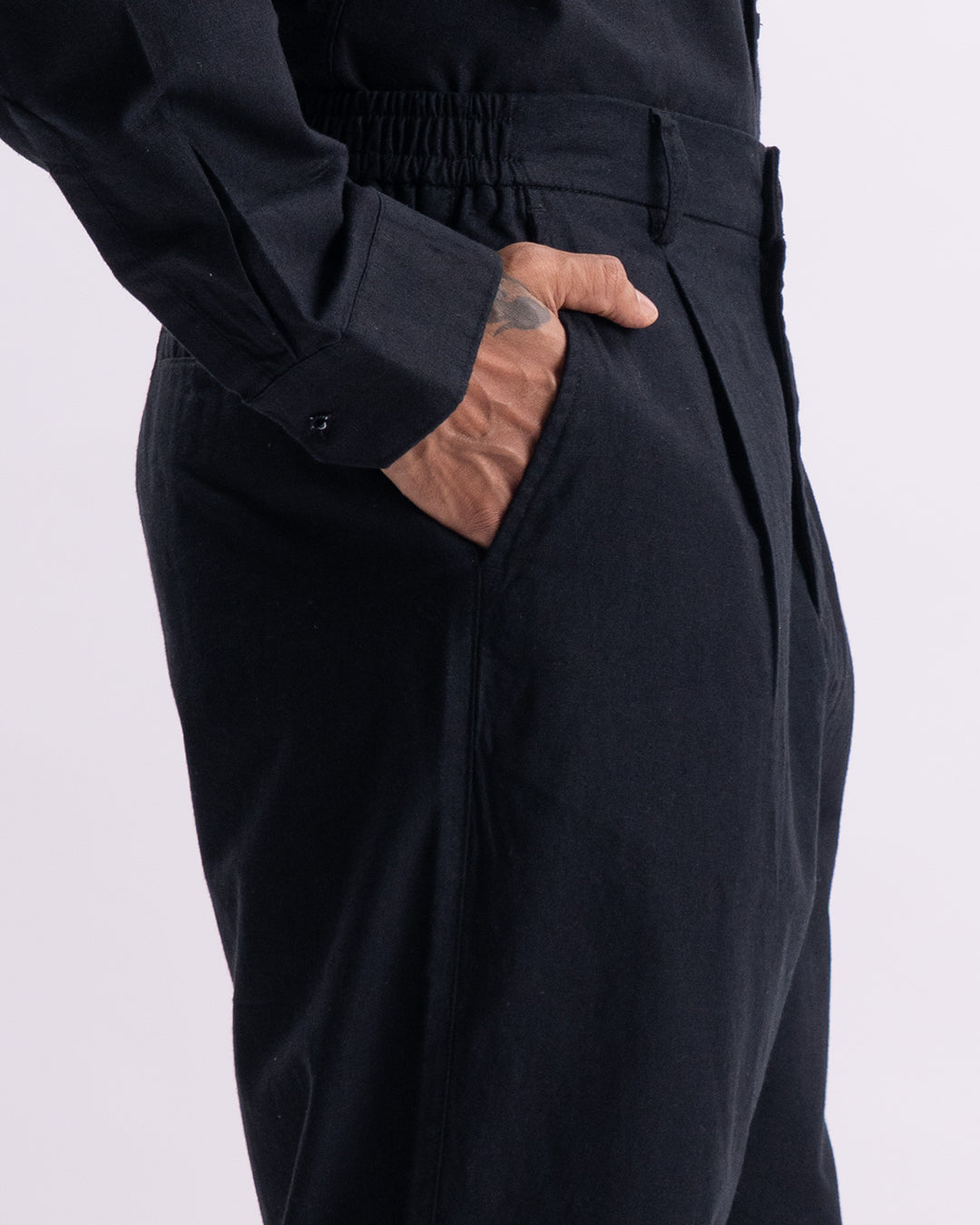 Linen Holiday Relaxed Flexi Pants In Black