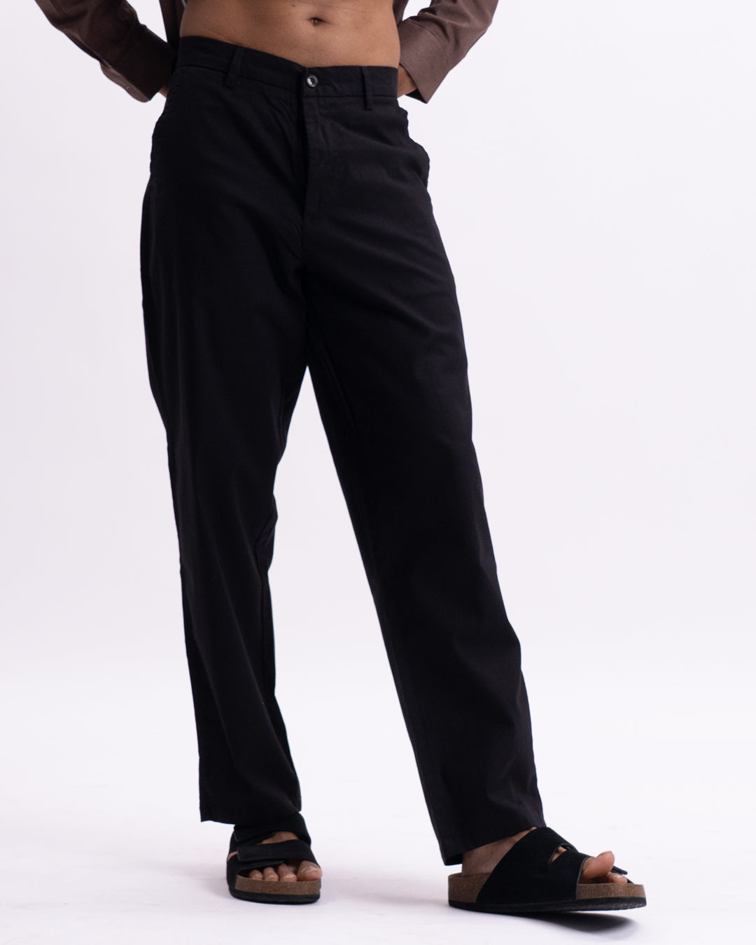 Holiday Featherlite Relaxed Pants In Black