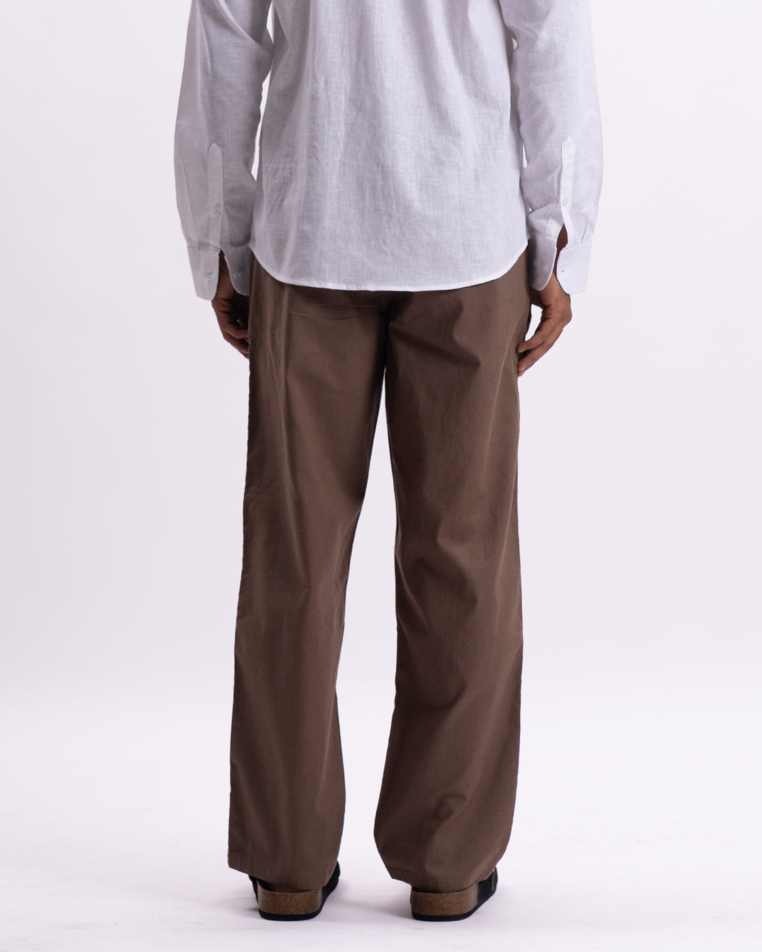 Holiday Featherlite Relaxed Pants In Brown