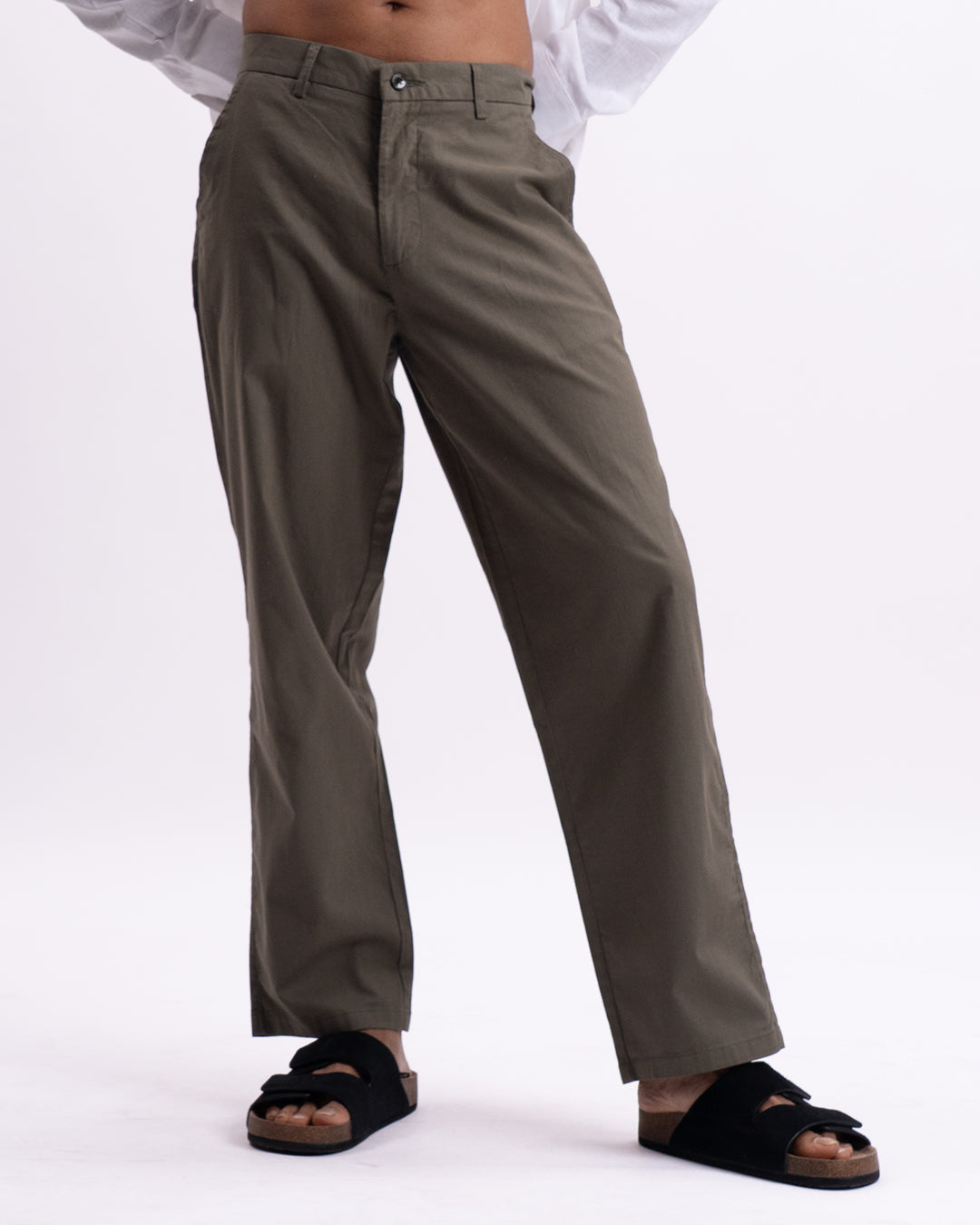 Holiday Featherlite Relaxed Pants In Olive