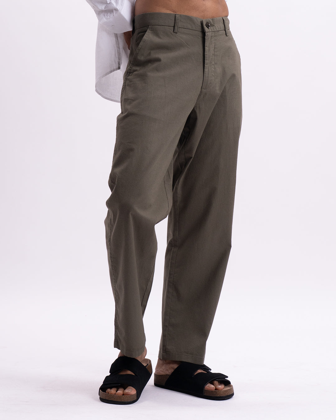 Holiday Featherlite Relaxed Pants In Olive