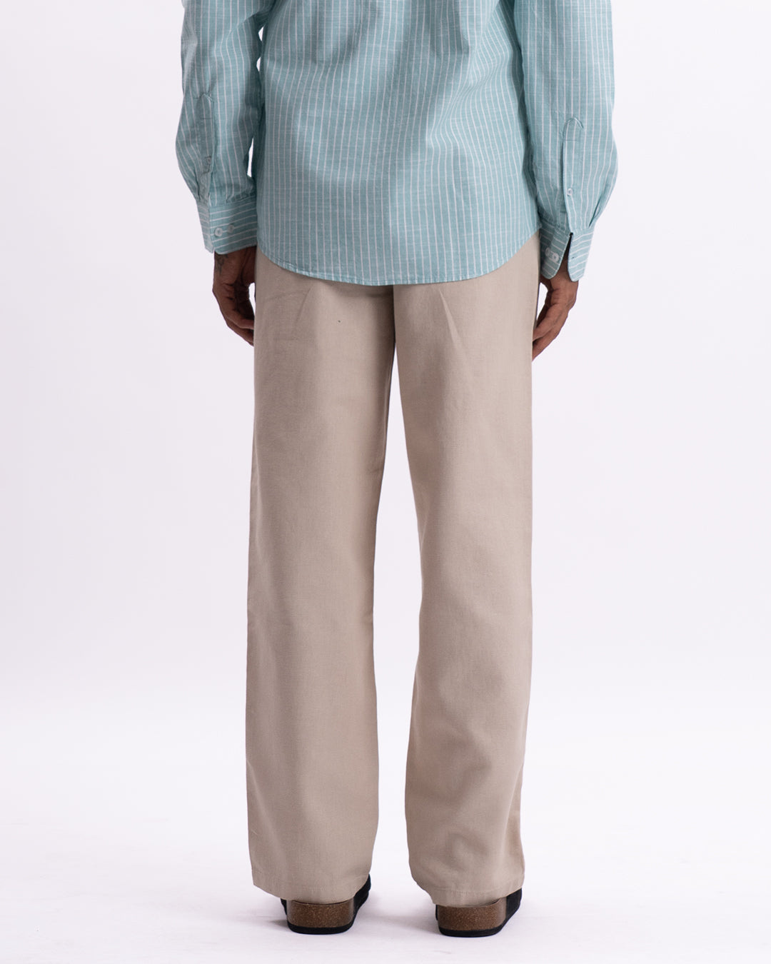Holiday Airweave Relaxed Pants In Beige