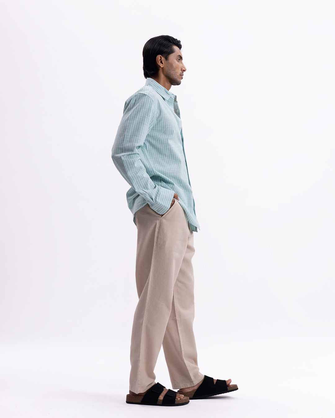 Holiday Airweave Relaxed Pants In Beige