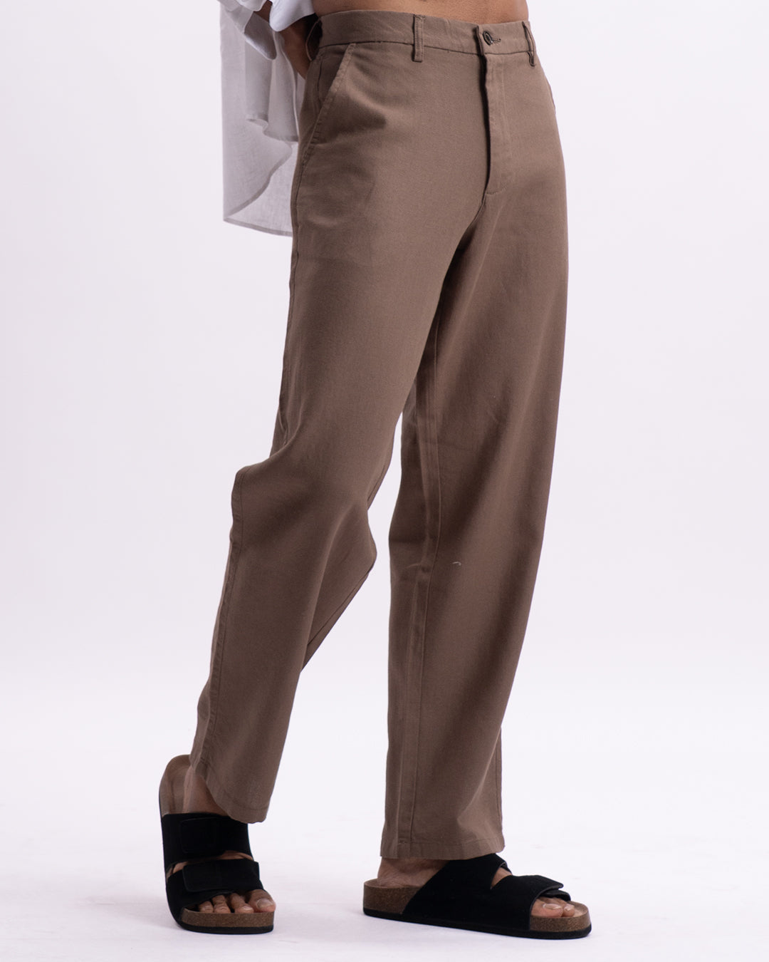 Holiday Airweave Relaxed Pants In Brown
