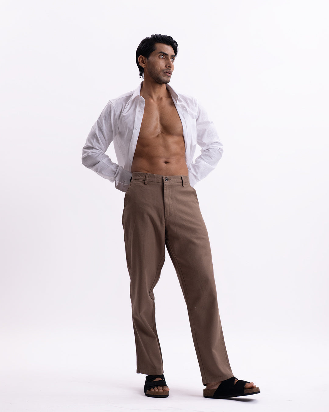 Holiday Airweave Relaxed Pants In Brown