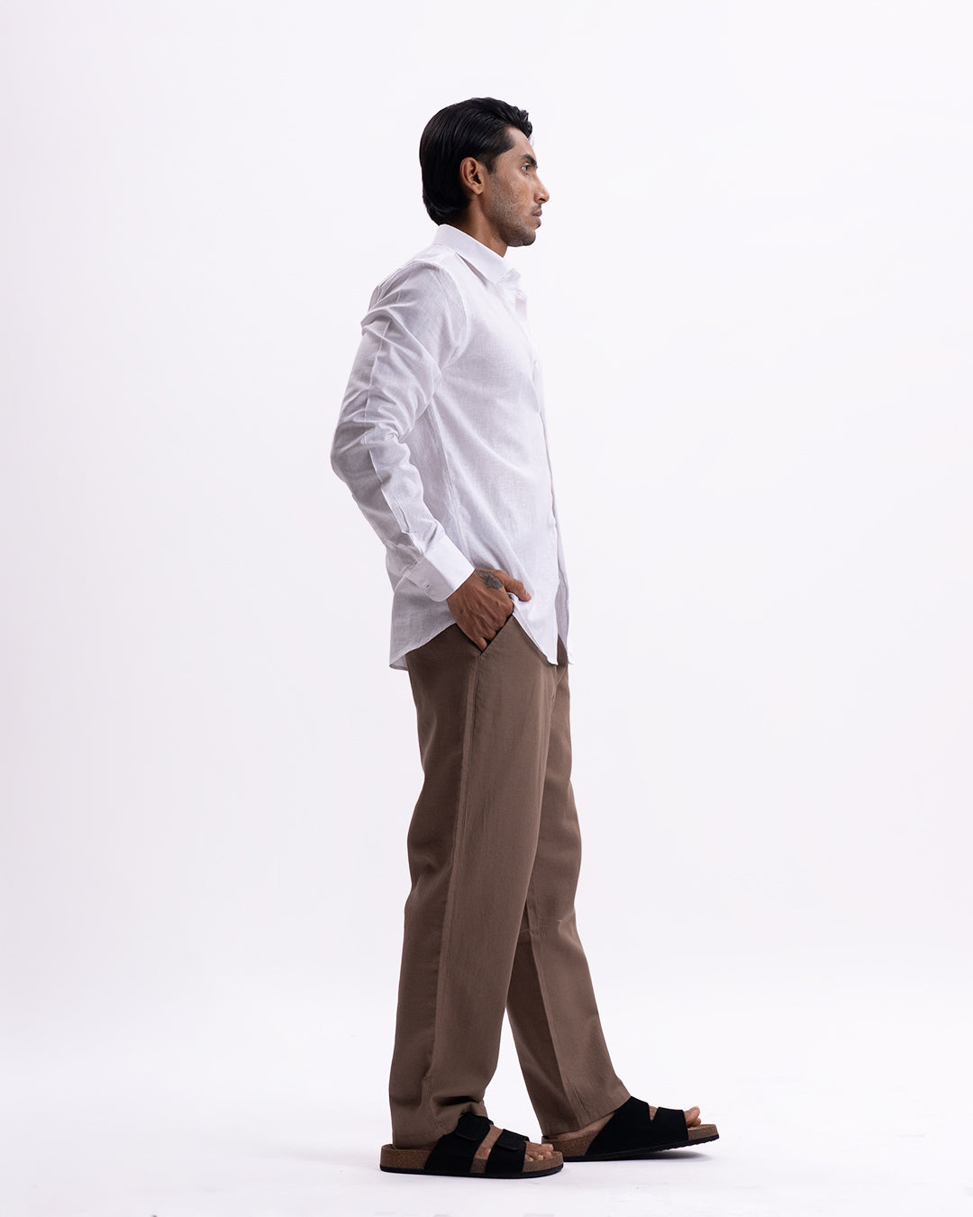 Holiday Airweave Relaxed Pants In Brown
