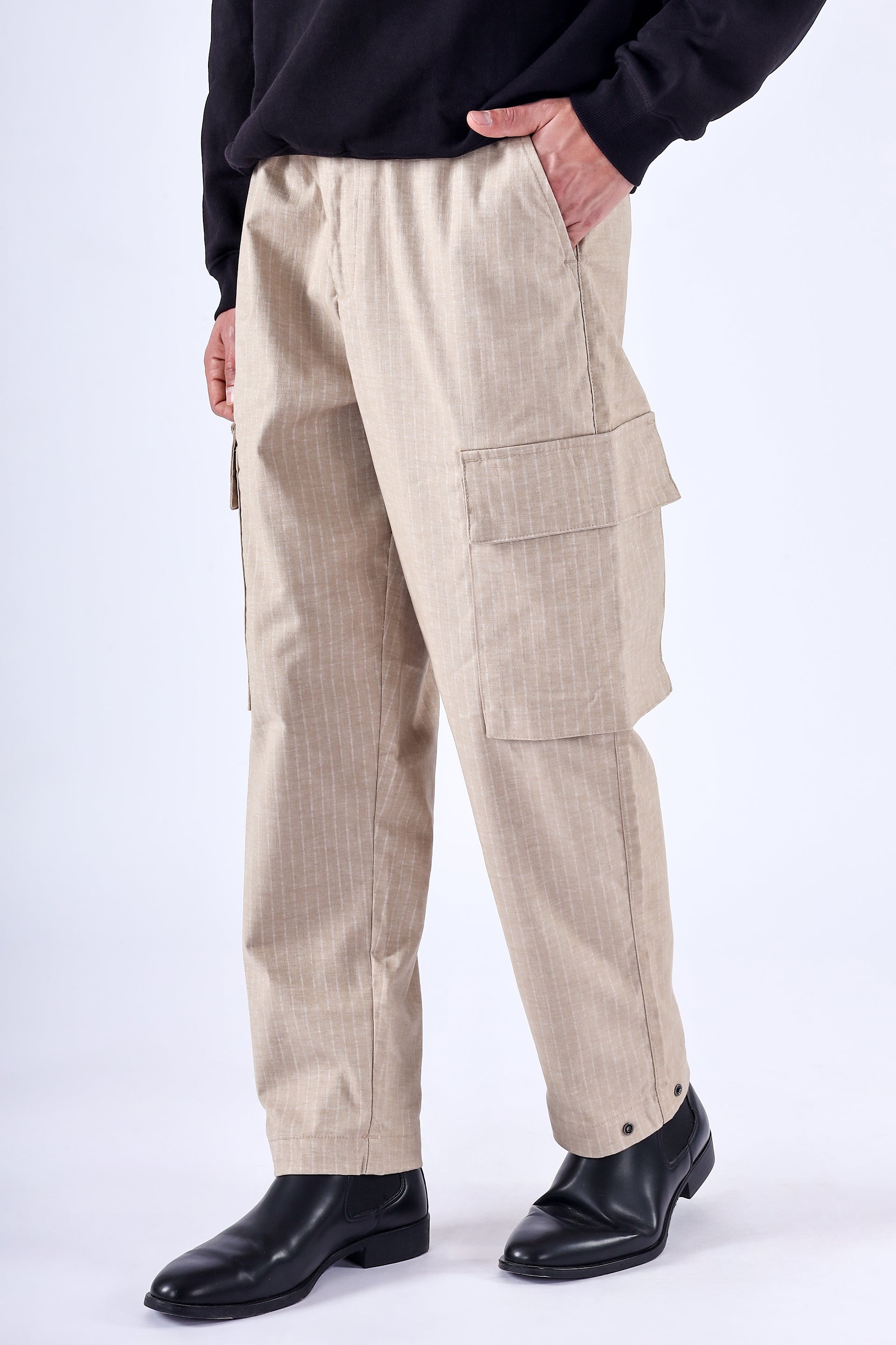 Men’s Air Striped Relaxed Cargo Pants in Beige – lightweight, breathable, relaxed fit with utility pockets | Tailoraedge