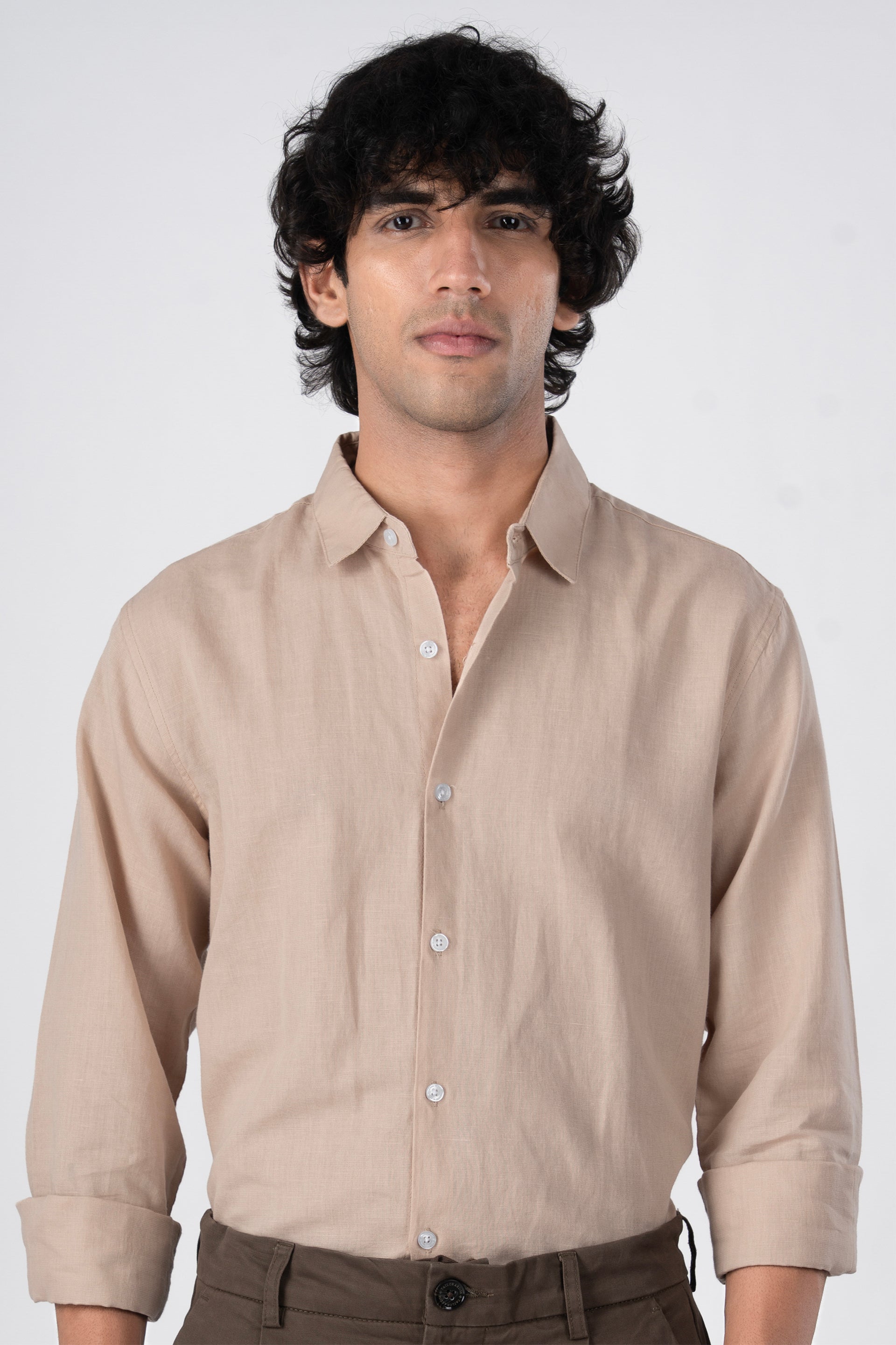 Tailoraedge Men’s Classic Fused Linen Shirt in Beige – soft linen blend, tailored fit, understated everyday elegance.
