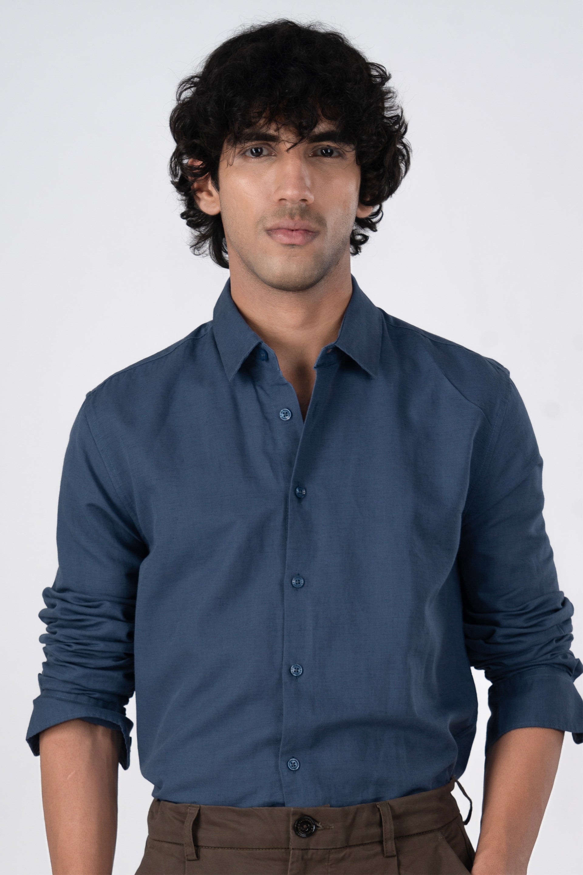 Tailoraedge Men’s Classic Fused Linen Shirt in Ocean Blue – lightweight and breathable linen, tailored fit, modern essential.