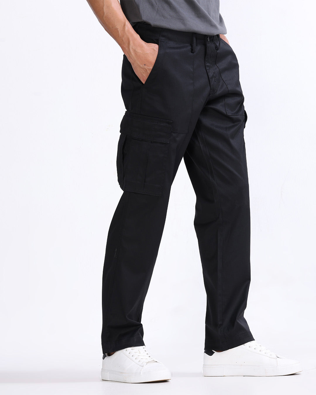 Mason Relaxed Cargo Pants In Black