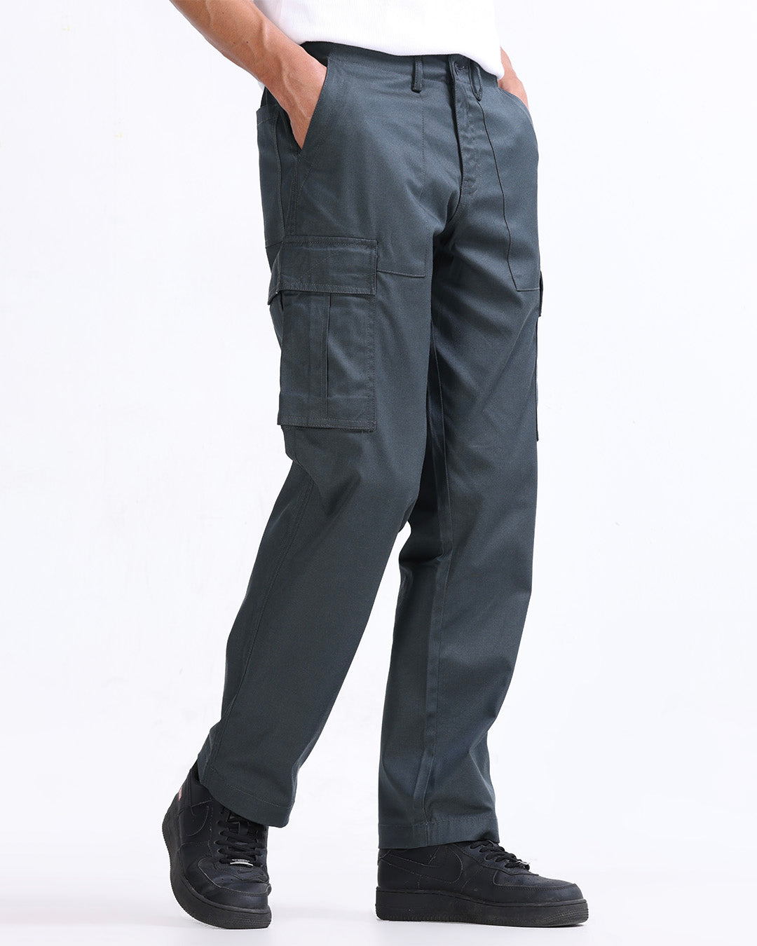 Mason Relaxed Cargo Pants In Olive