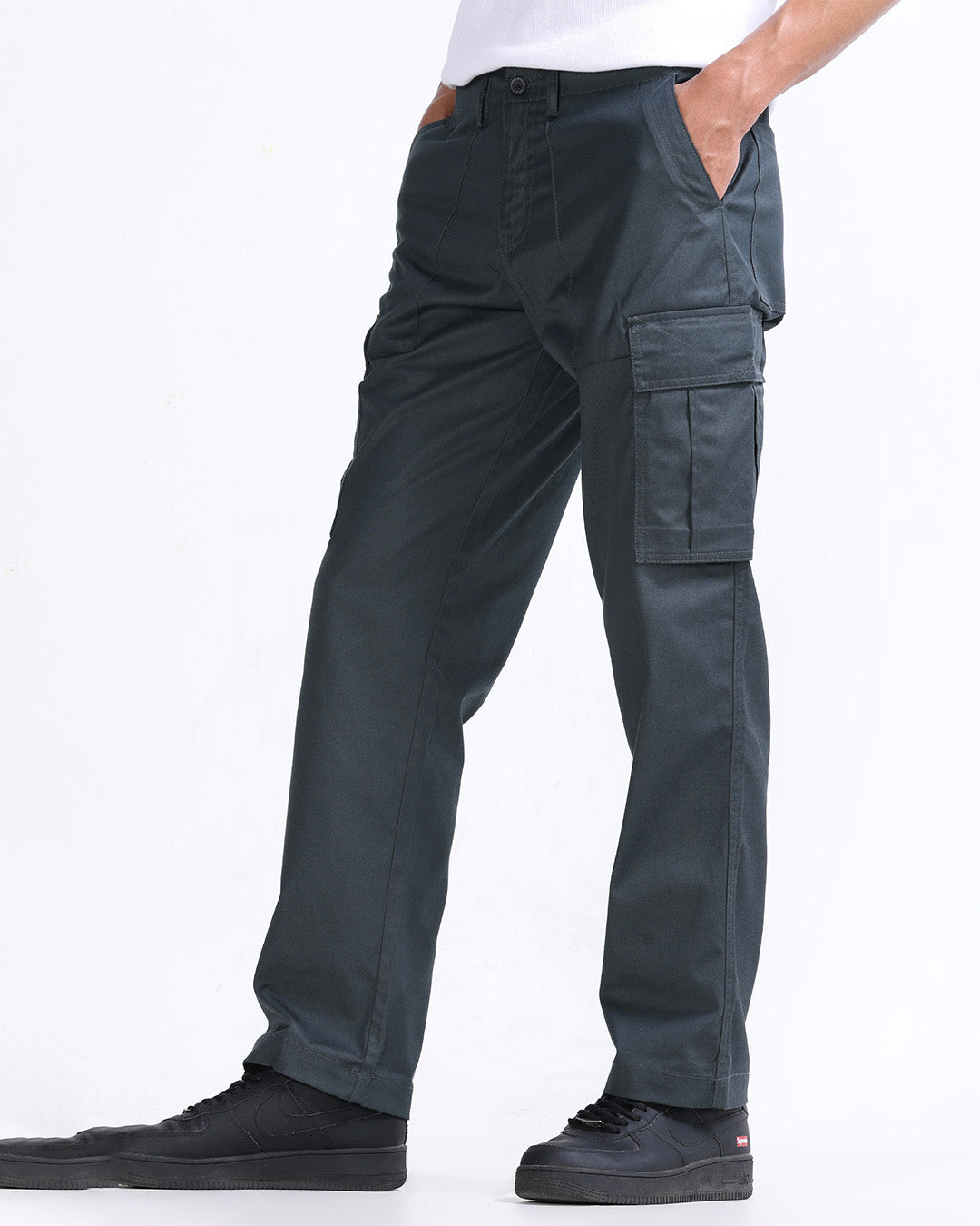 Mason Relaxed Cargo Pants In Olive