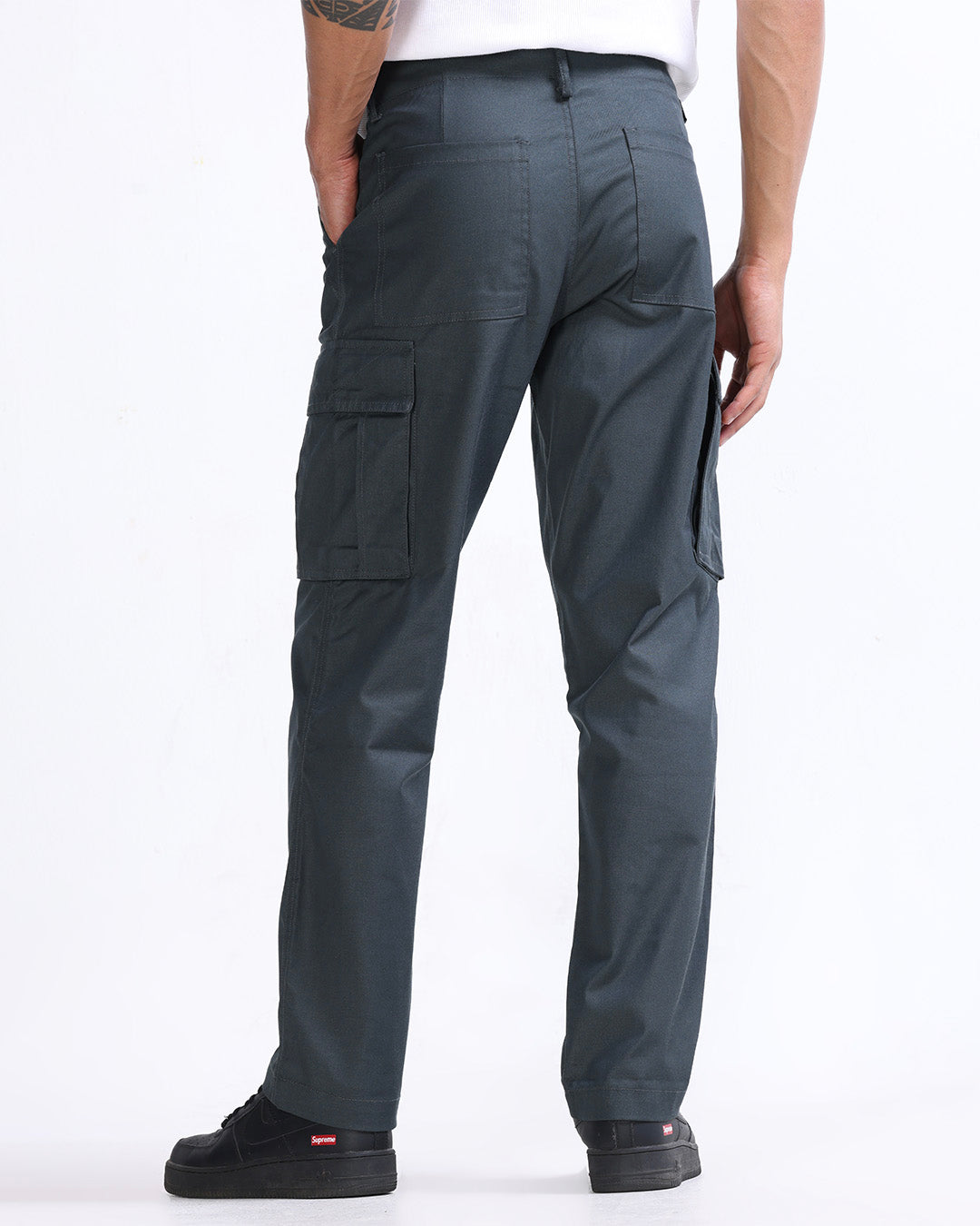 Mason Relaxed Cargo Pants In Olive