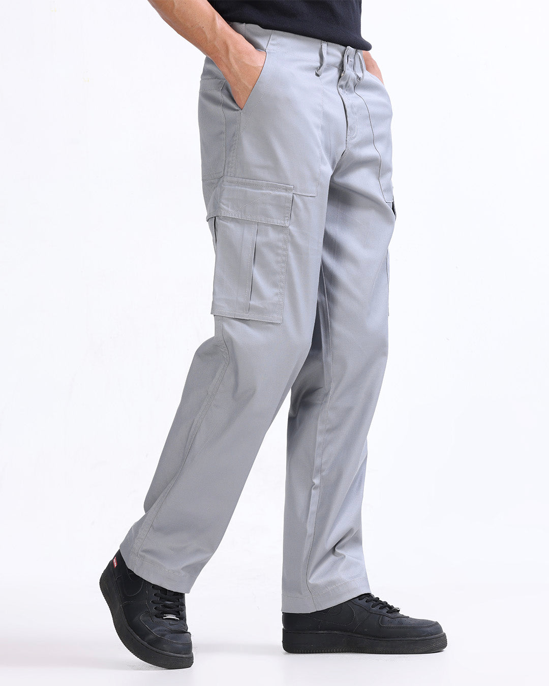 Mason Relaxed Cargo Pants In Light Grey
