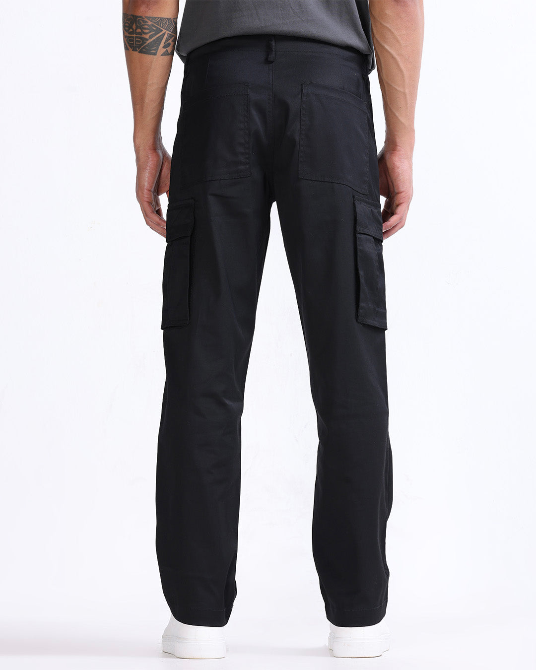 Mason Relaxed Cargo Pants In Black