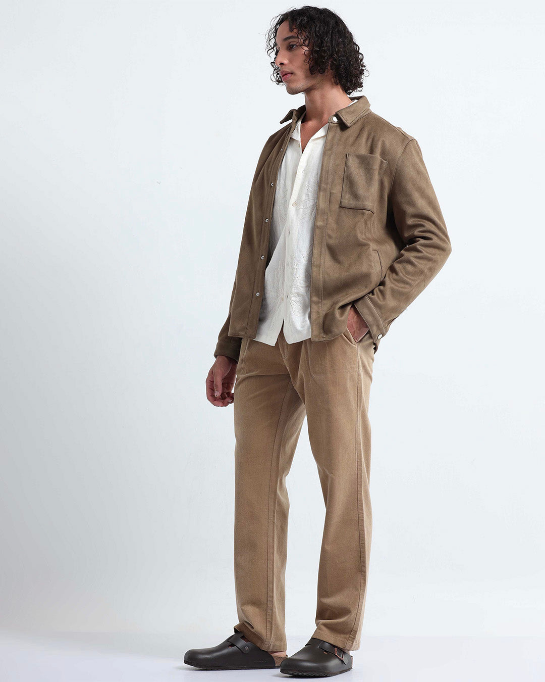 Relaxed Pleated Corduroy Pants In Beige