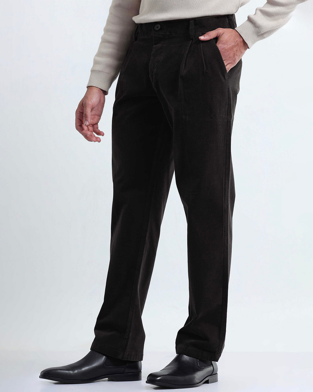Relaxed Pleated Corduroy Pants In Dark Olive