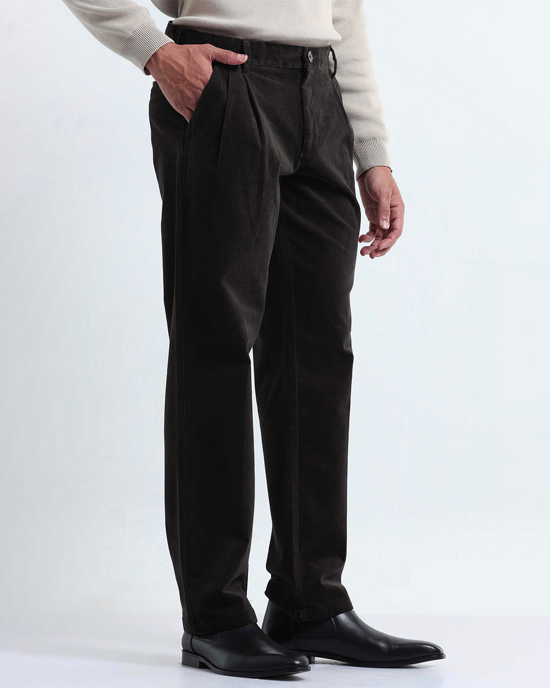 Relaxed Pleated Corduroy Pants In Dark Olive