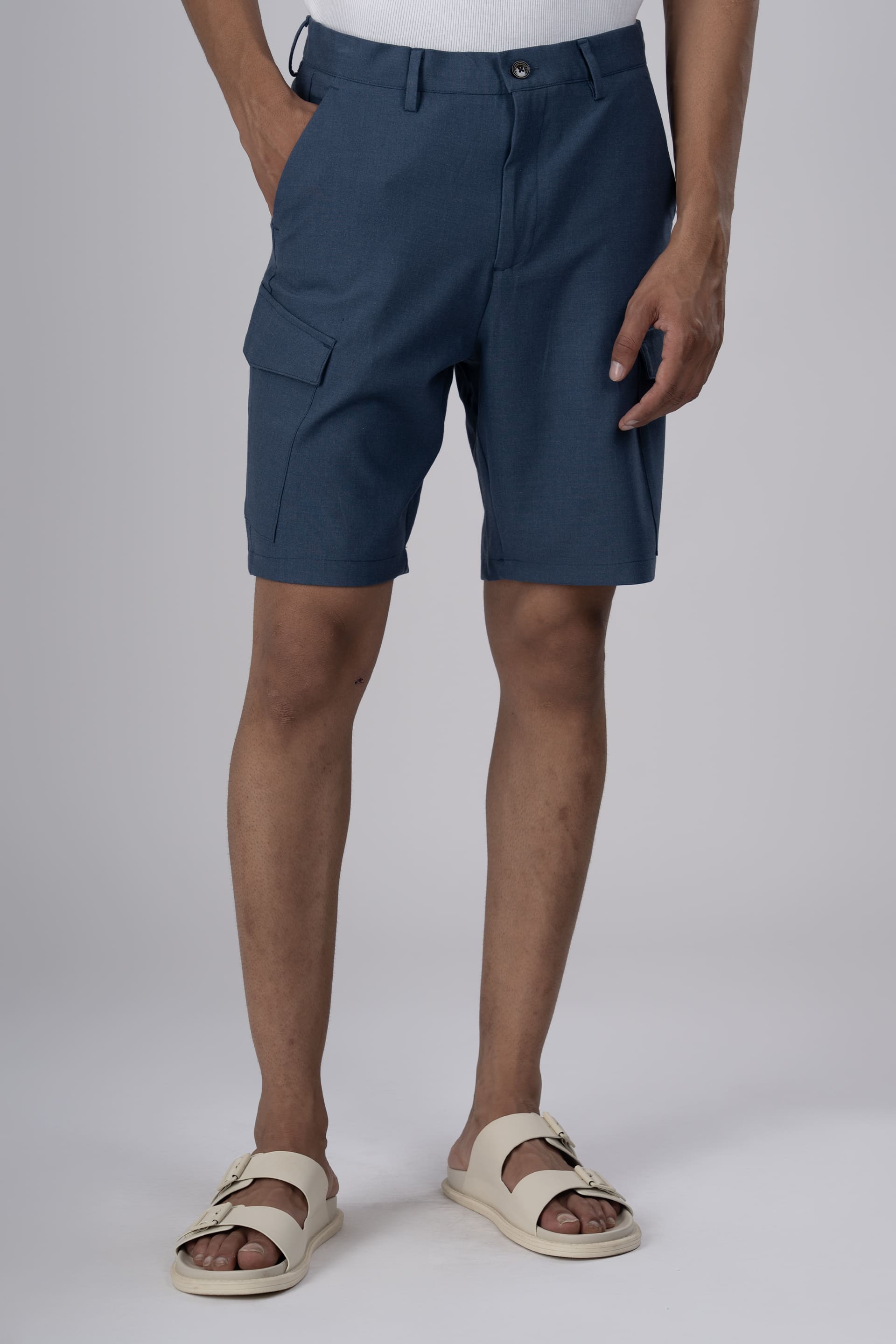 Men’s Easy Iron Cargo Shorts in Blue – wrinkle-resistant, easy to iron, versatile everyday comfort wear | Tailoraedge