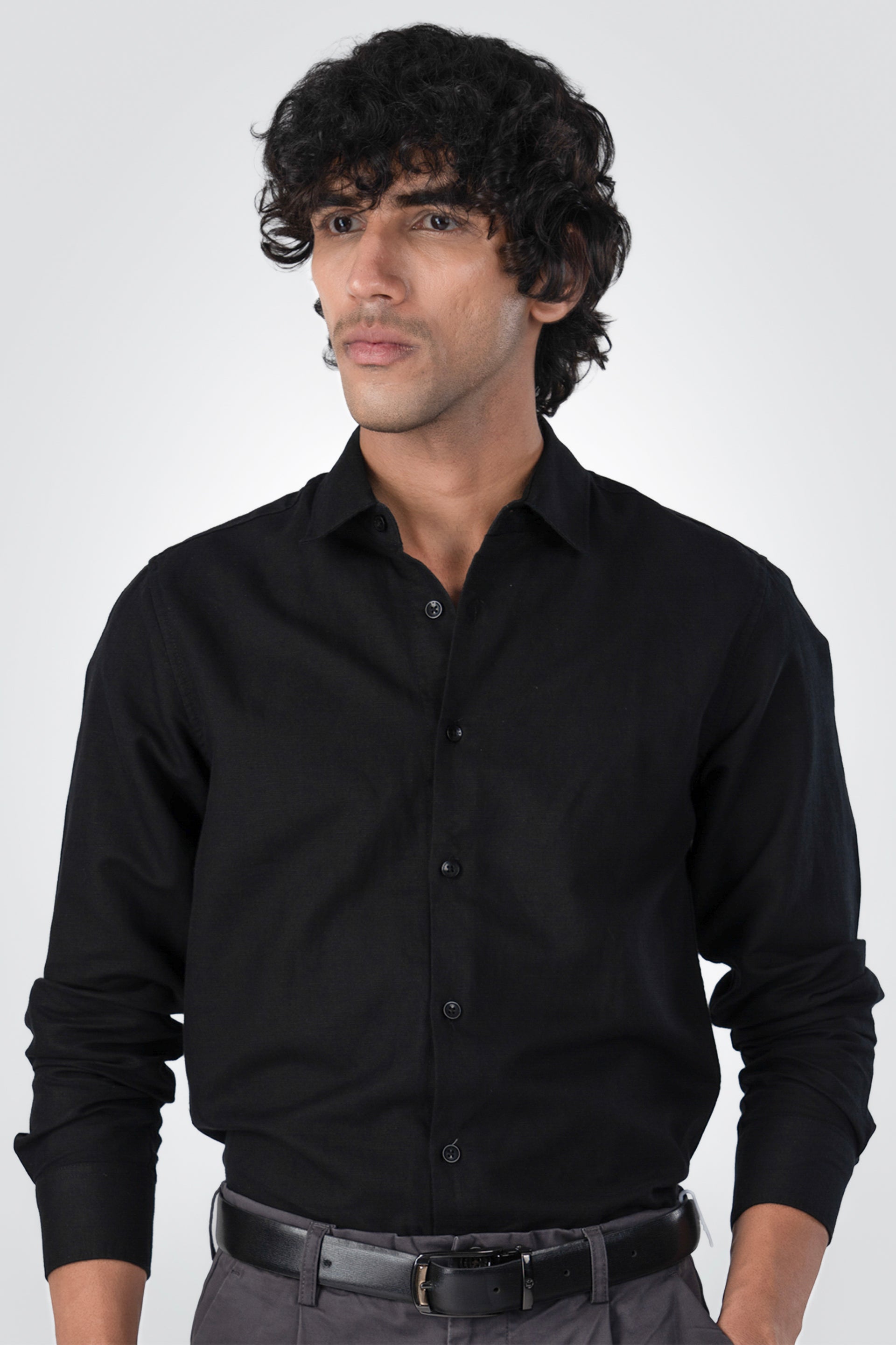 Premium Linen Griege Shirt In Black