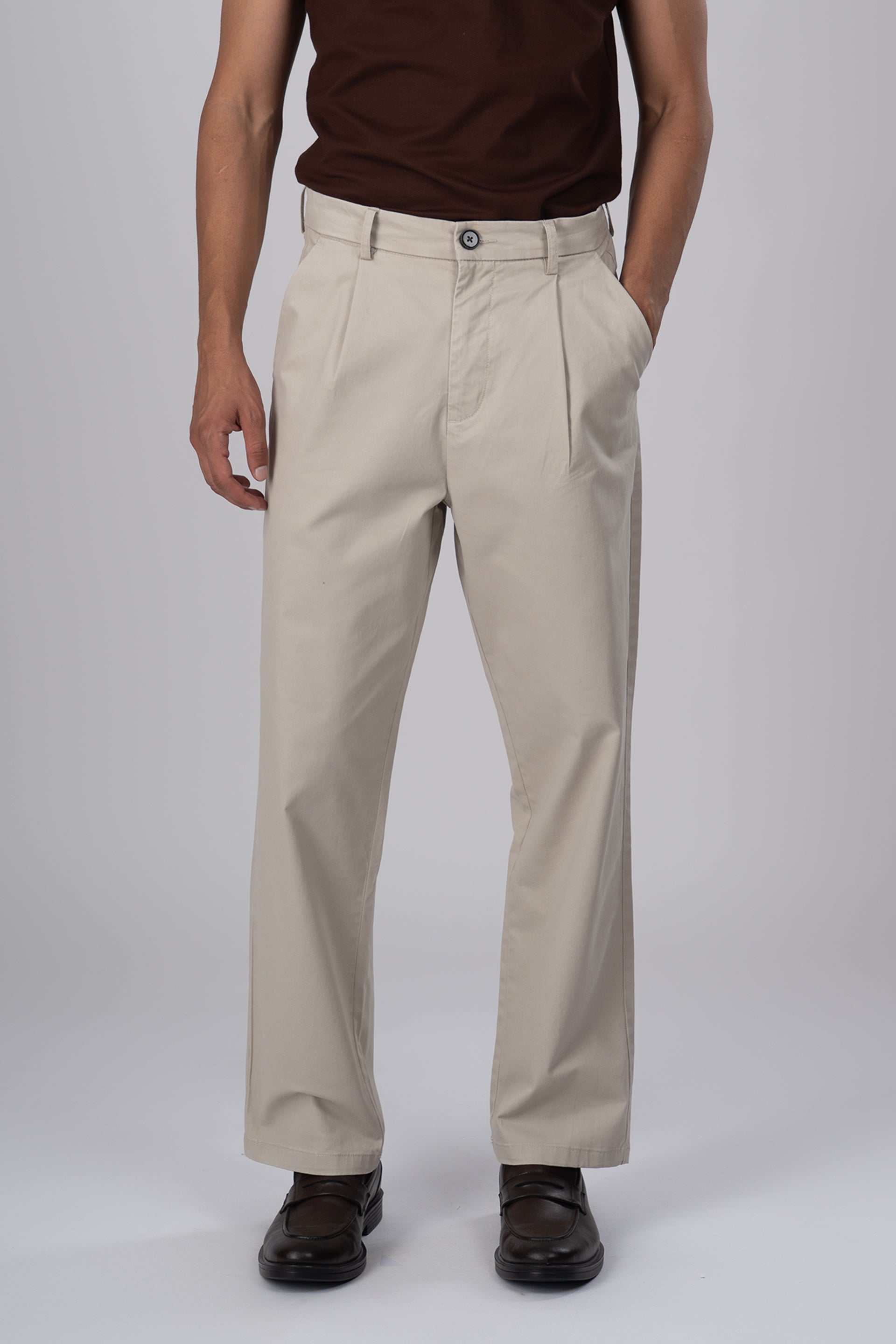 Men’s Premium Signature Relaxed Chinos in Beige – soft beige relaxed chinos, pleated design, perfect all-day versatile wear | Tailoraedge