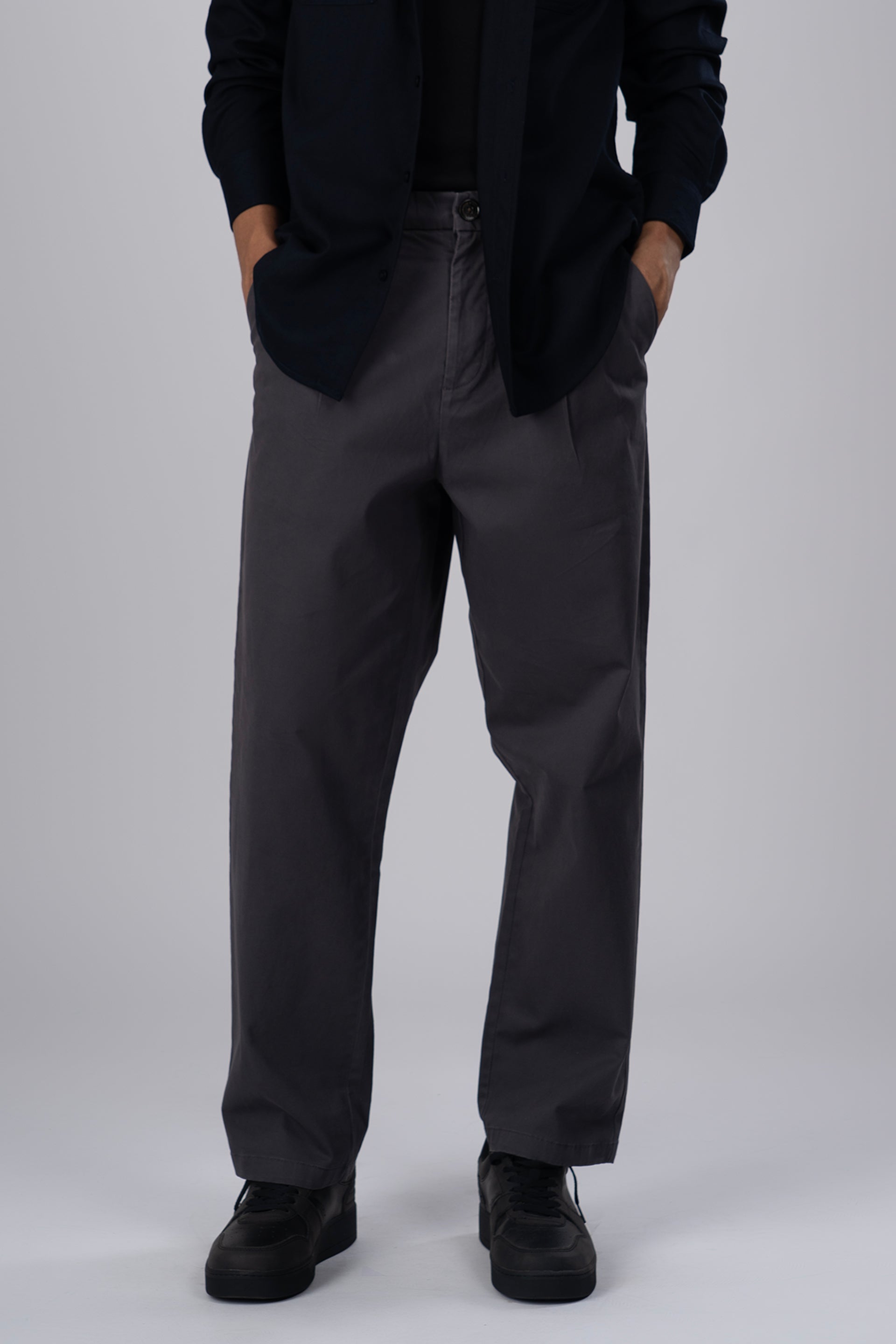 Men’s Premium Signature Relaxed Chinos in Grey – cool grey cotton with pleats, relaxed cut, business casual must-have | Tailoraedge