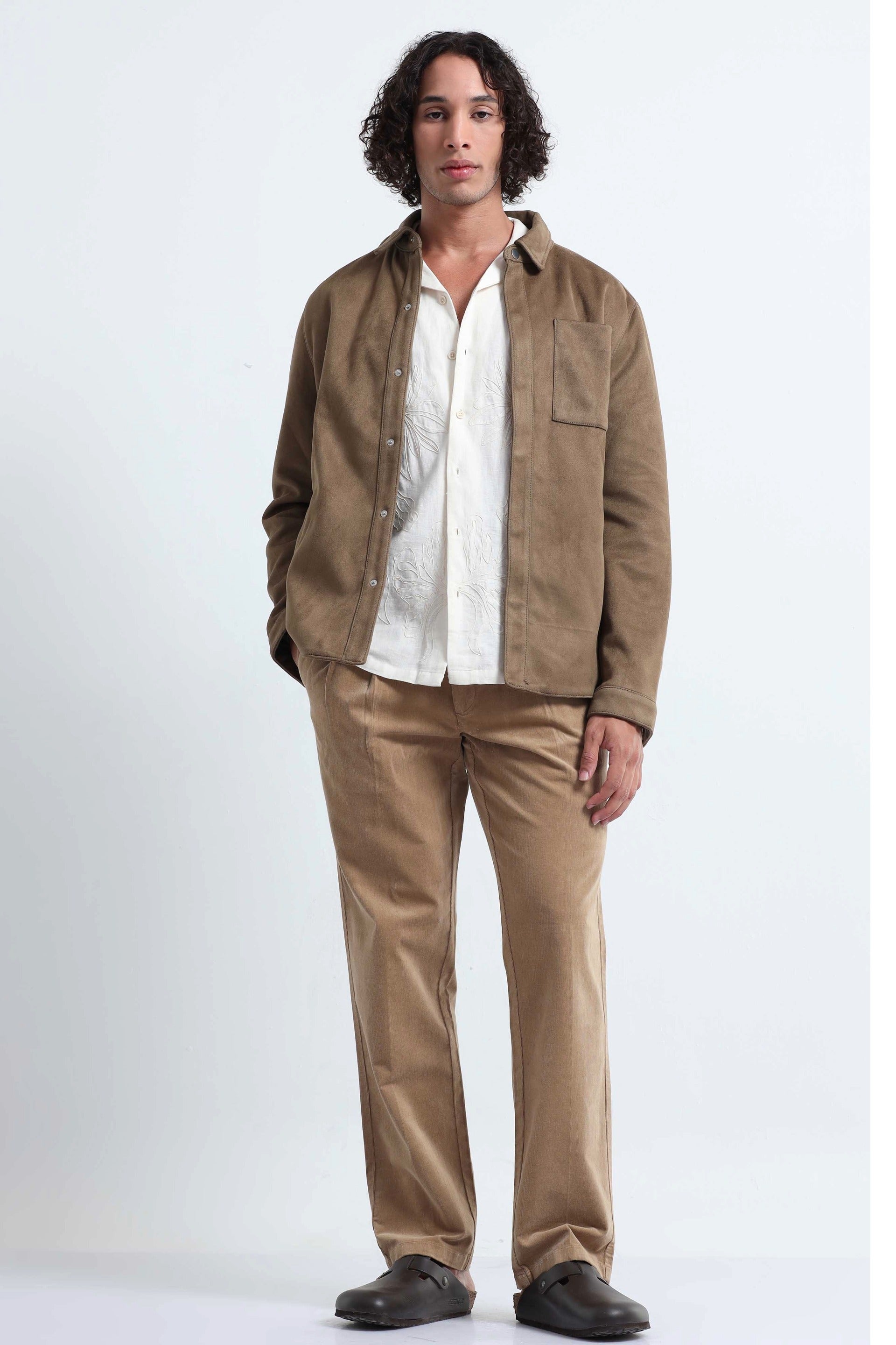 Relaxed Pleated Corduroy Pants In Beige