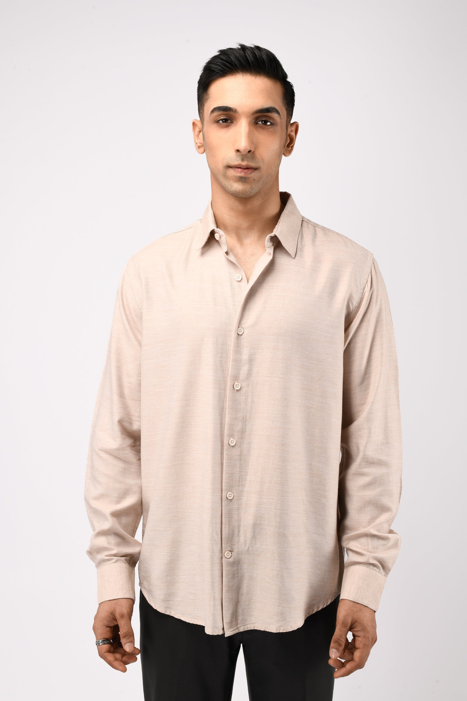 Men’s Soft Lyocell Melange Shirt in Cream – lightweight lyocell blend, tailored fit, soft textured cream weave | Tailoraedge