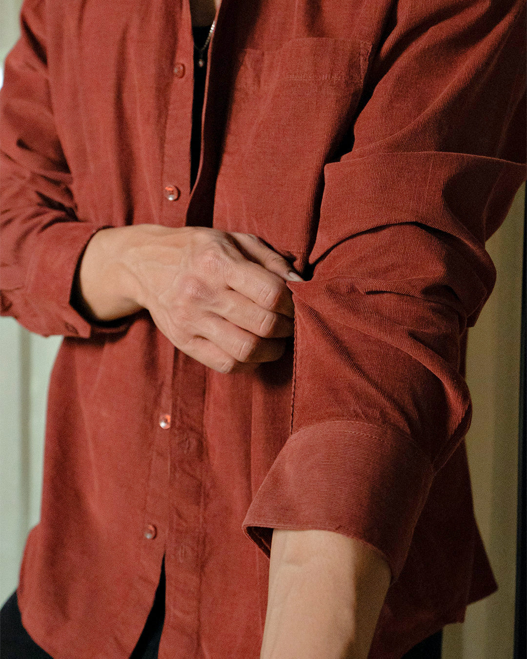 Soft. Fine ribbed.