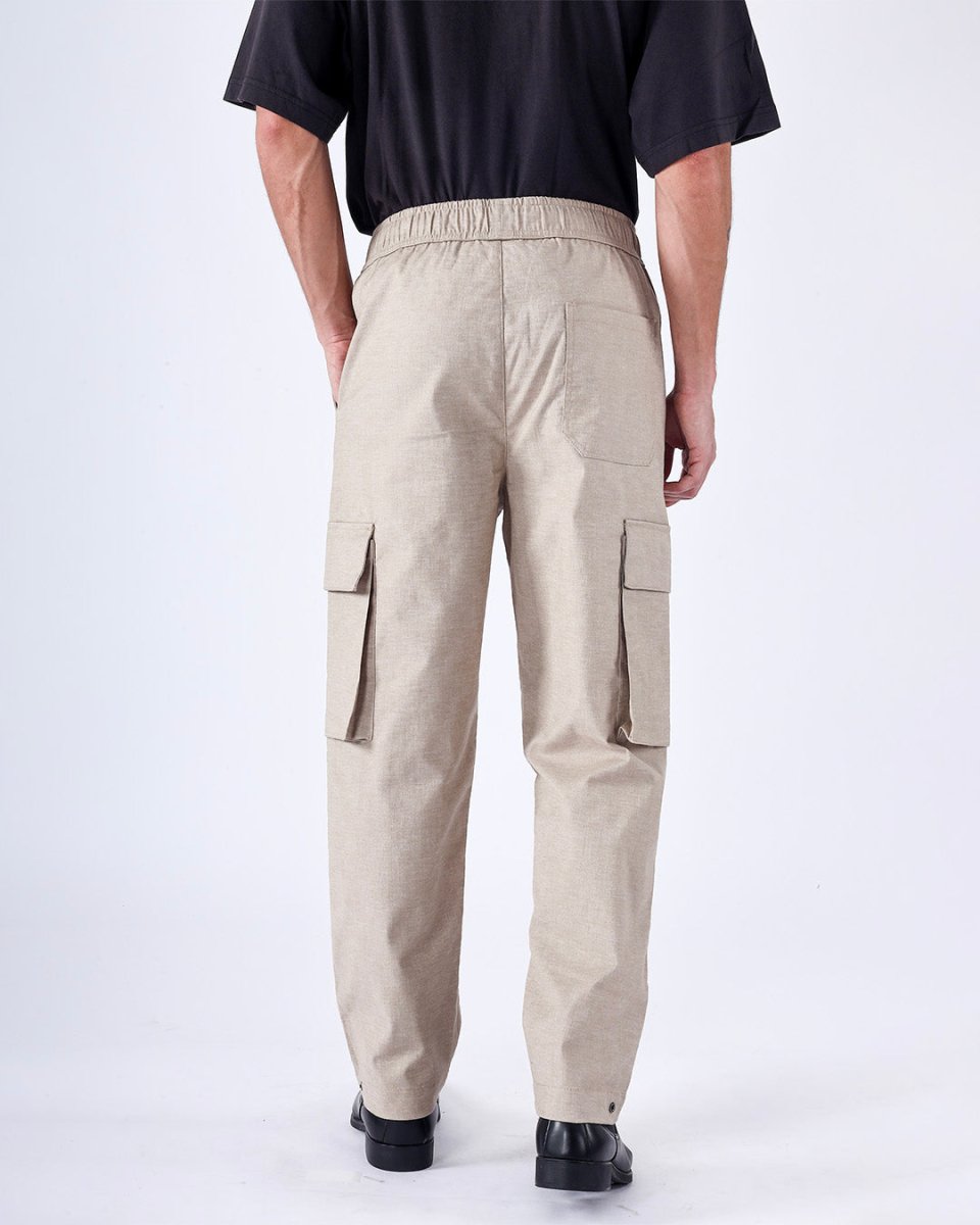 TAILORAEDGE Air Relaxed Cargo Pant In Beige