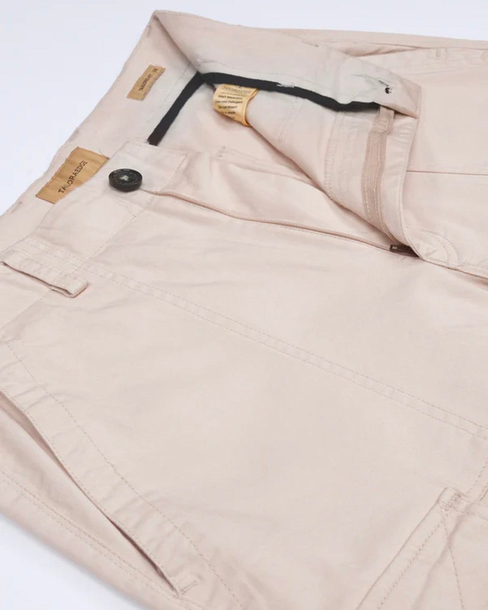 TAILORAEDGE Carpenter Relaxed Cargos In Cream