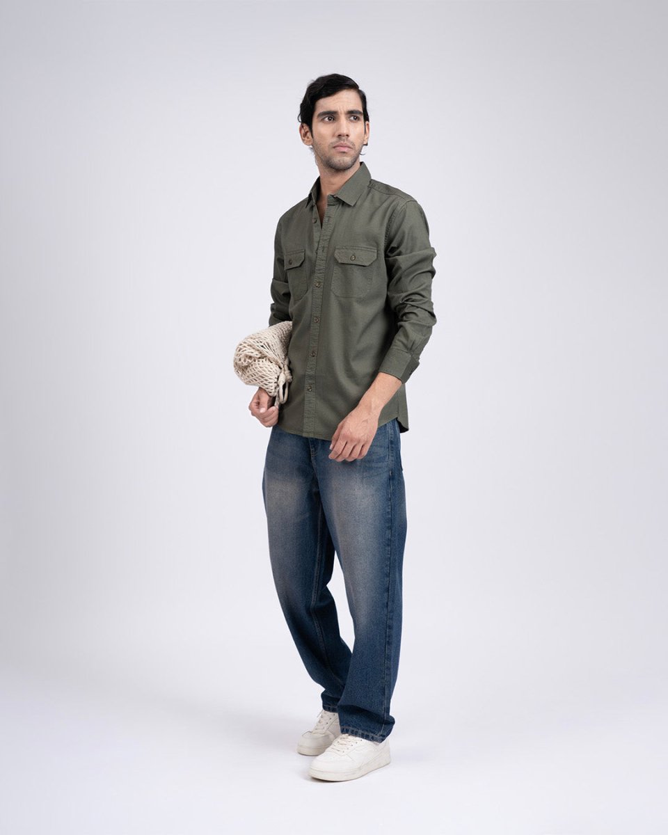 TAILORAEDGE Classic Cotton Cargo Shirt In Olive