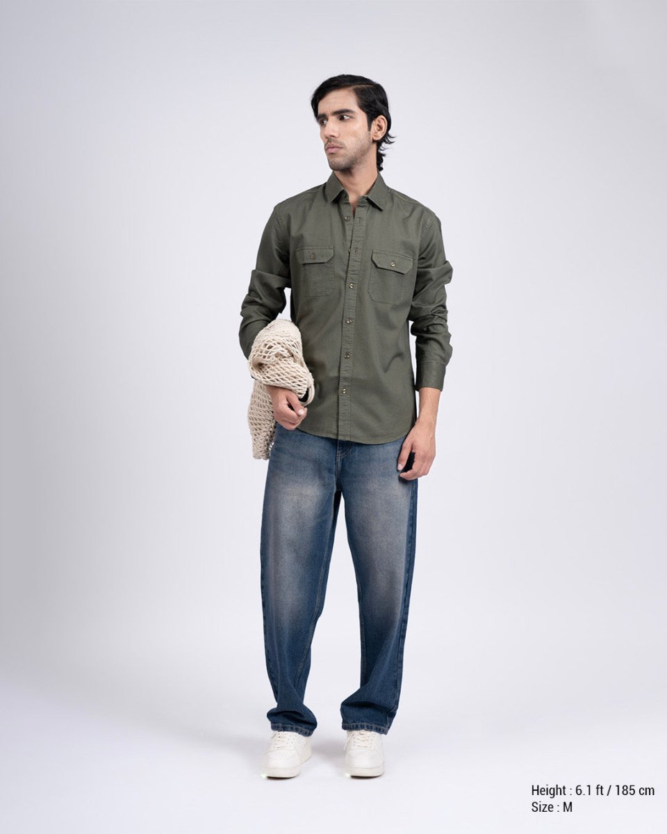 TAILORAEDGE Classic Cotton Cargo Shirt In Olive