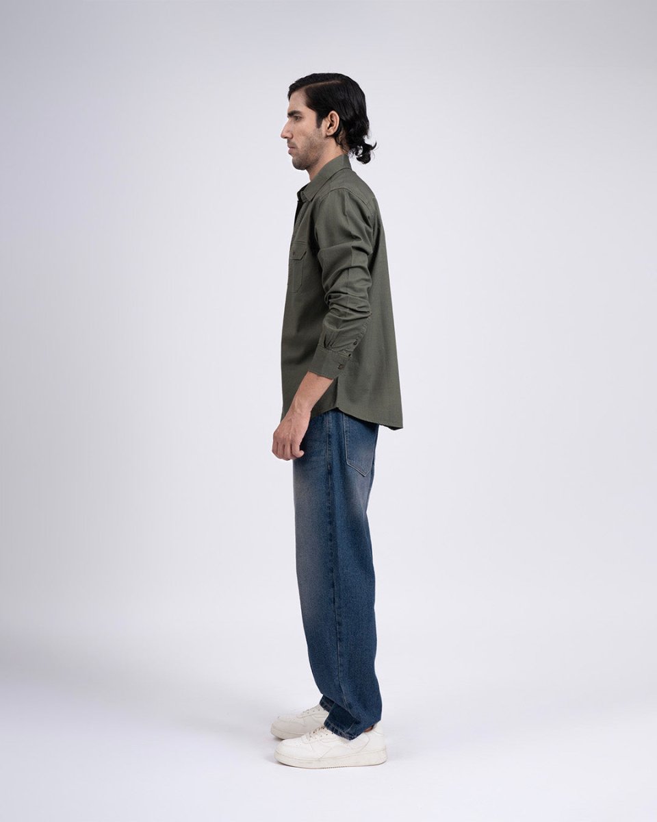 TAILORAEDGE Classic Cotton Cargo Shirt In Olive