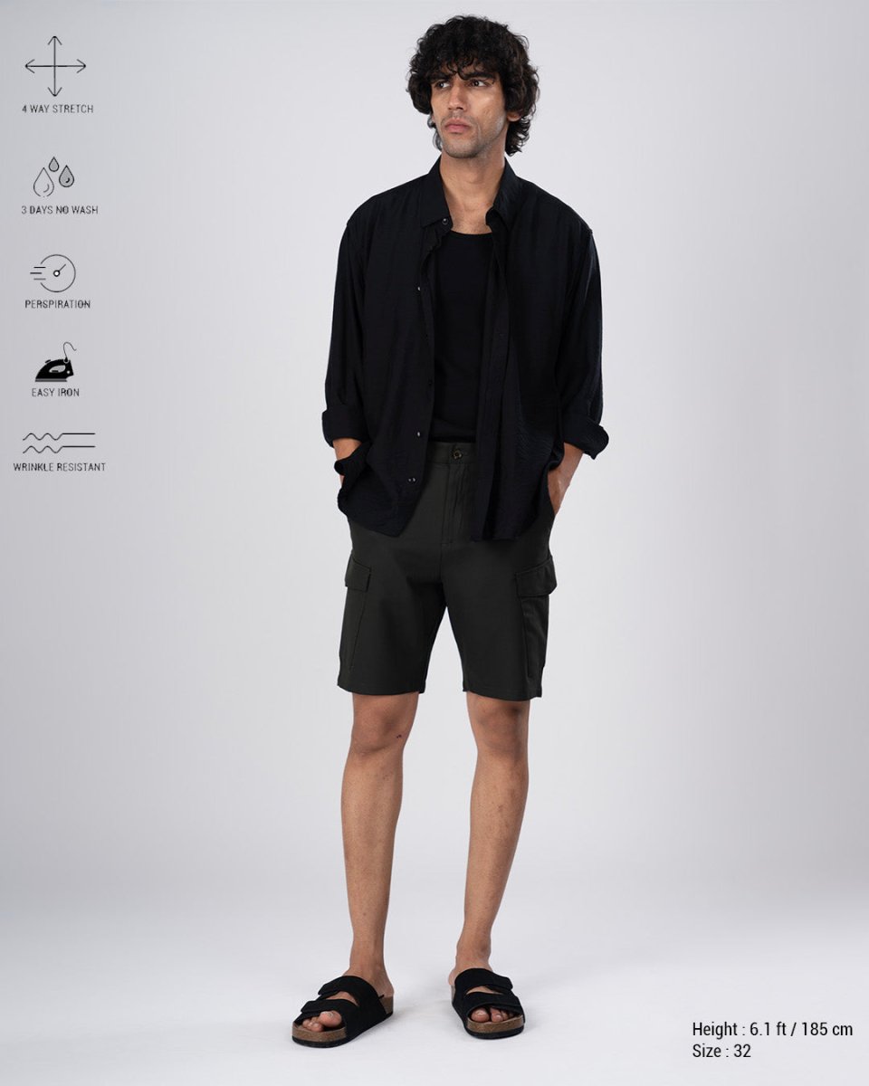 TAILORAEDGE Easy Iron Cargo Shorts In Olive