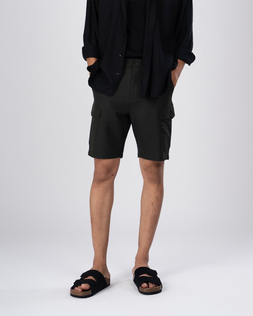 TAILORAEDGE Easy Iron Cargo Shorts In Olive