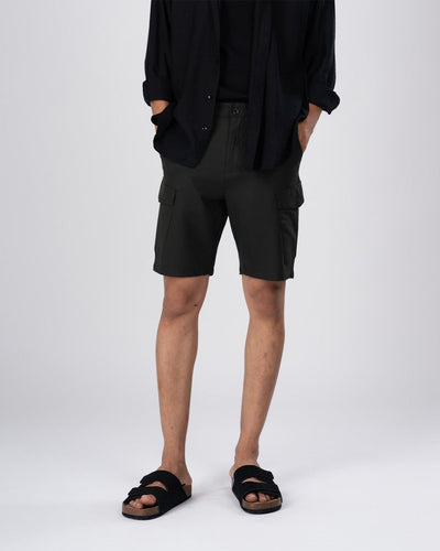 Easy Iron Cargo Shorts In Olive