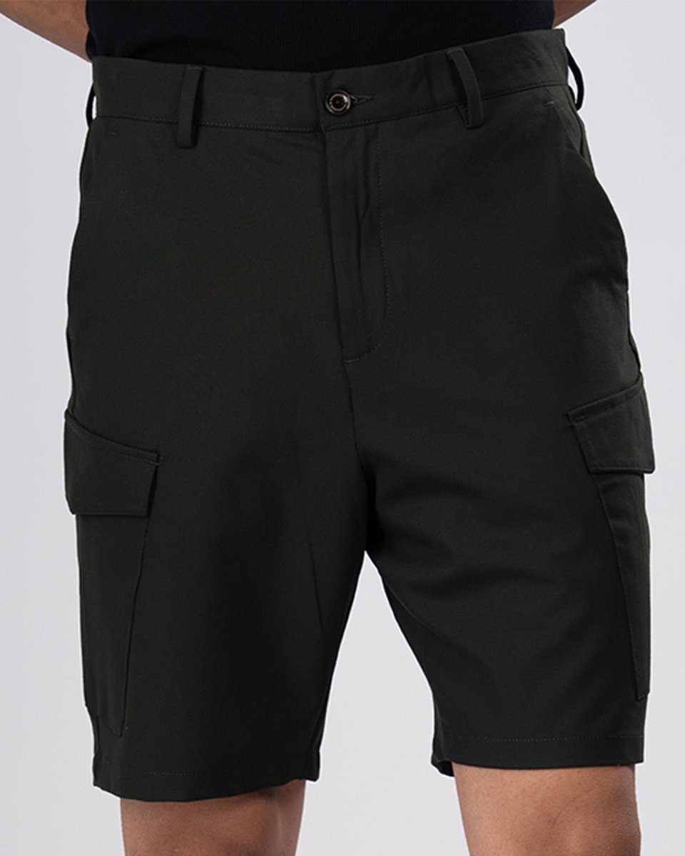 TAILORAEDGE Easy Iron Cargo Shorts In Olive