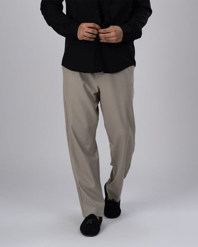 Easy Iron Flexiwaist Relaxed Trouser In Beige