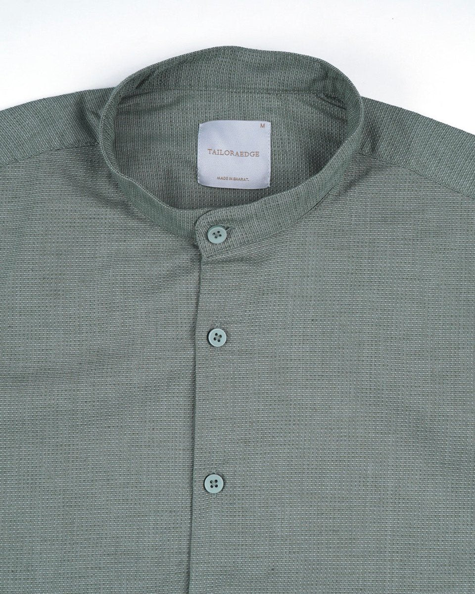 TAILORAEDGE Easy Iron Textured Mandarin Shirt In Green